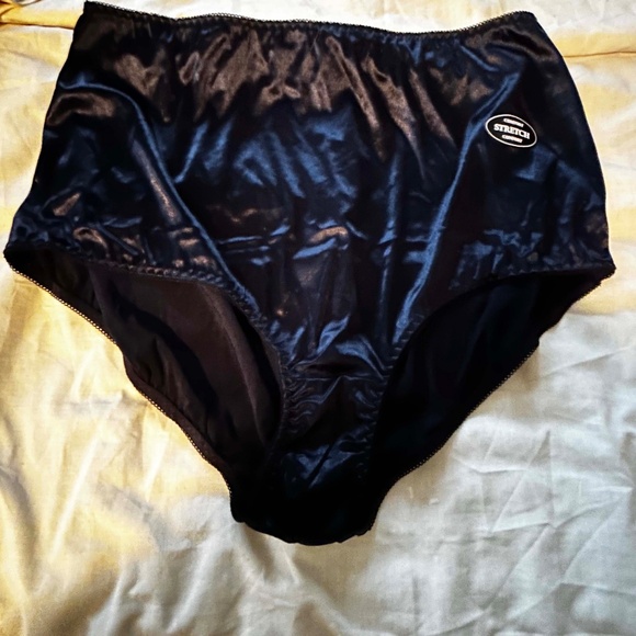 5 BRIEFS, NYLON SPANDEX, BLACK, SIZE 4X, VANITY FAIR, IN ORIGINAL BAG, TAGS ON, - Picture 5 of 7